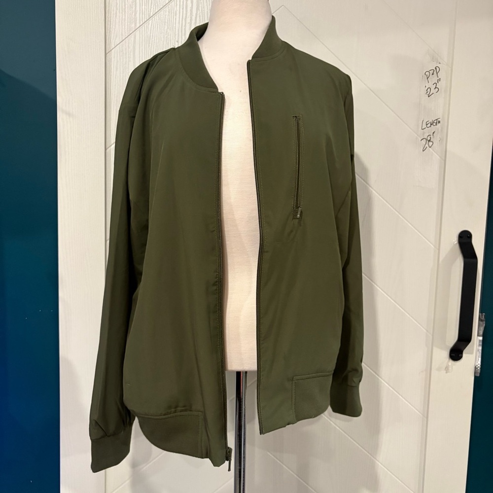 Banana Republic Sport Flyweight Bomber‎ Jacket Green Zipper Pocket Stretch XL